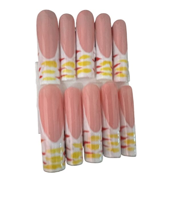 Press on nails 01