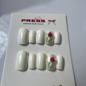 Press on nails
